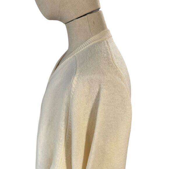 Club Room Vintage Light Yellow Pure Lambswool V-Neck Sweater - Picture 3 of 8